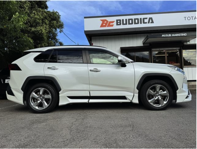 TOYOTA RAV4 2021