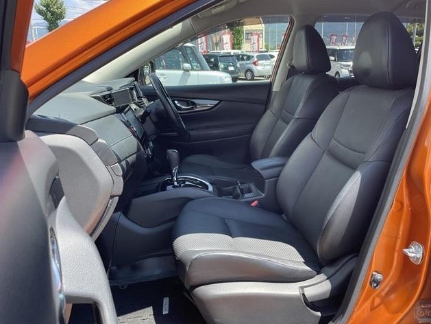 NISSAN XTRAIL