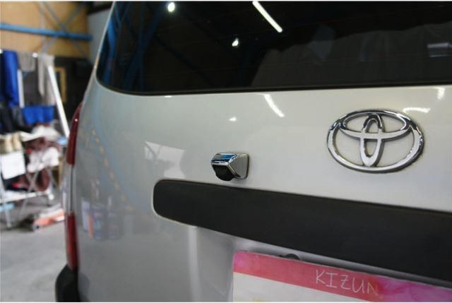 TOYOTA SUCCEED 2017