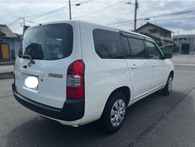 TOYOTA SUCCEED 2018