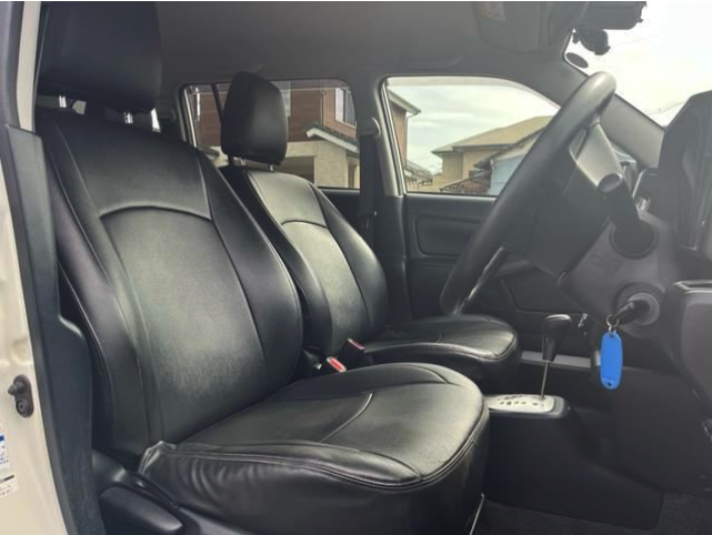 TOYOTA SUCCEED 2018
