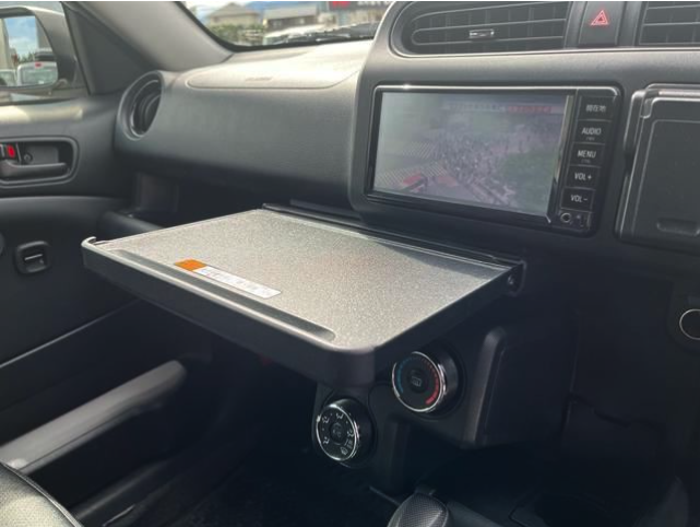 TOYOTA SUCCEED 2018