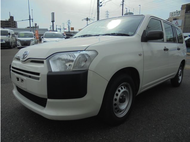 TOYOTA SUCCEED 2019