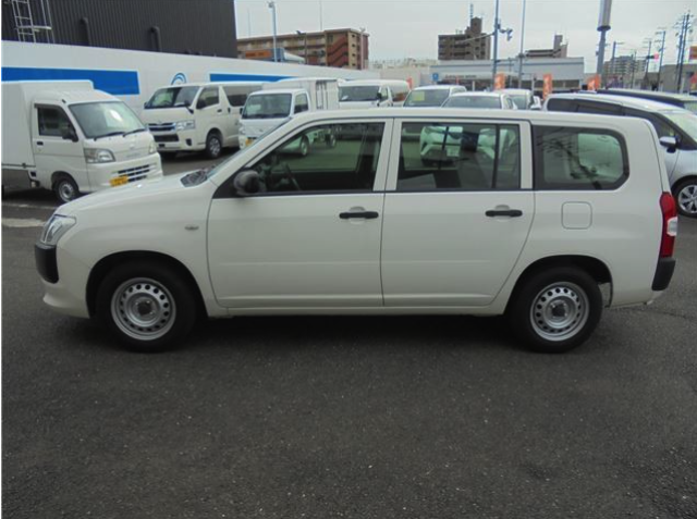 TOYOTA SUCCEED 2019