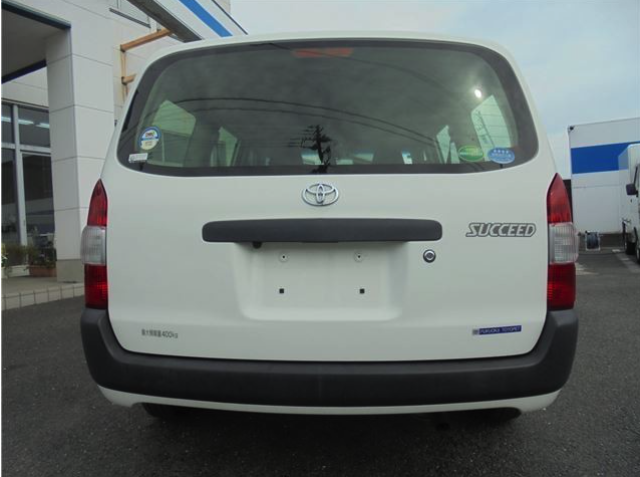 TOYOTA SUCCEED 2019