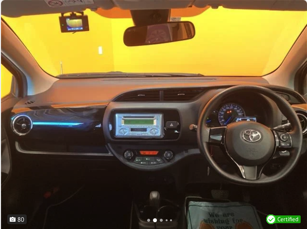 TOYOTA VITZ