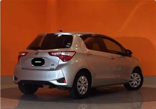TOYOTA VITZ