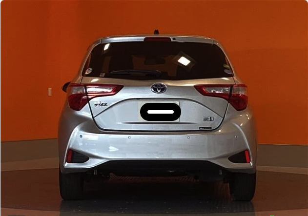 TOYOTA VITZ