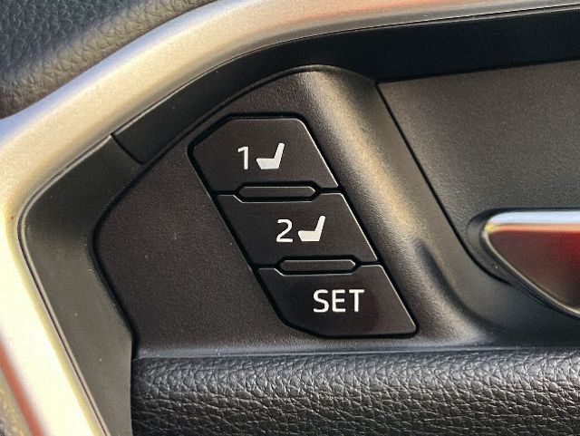 TOYOTA RAV4 2019