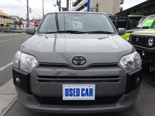 TOYOTA SUCCEED 2016