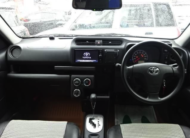 TOYOTA SUCCEED 2016