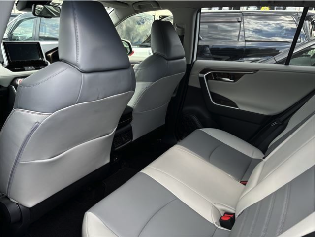 TOYOTA RAV4 2021