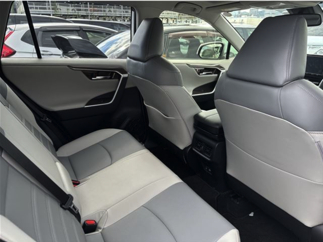 TOYOTA RAV4 2021