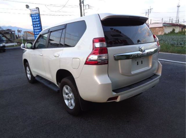 TOYOTA LANDCRUISER PRADO 2016