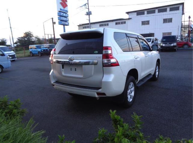 TOYOTA LANDCRUISER PRADO 2016
