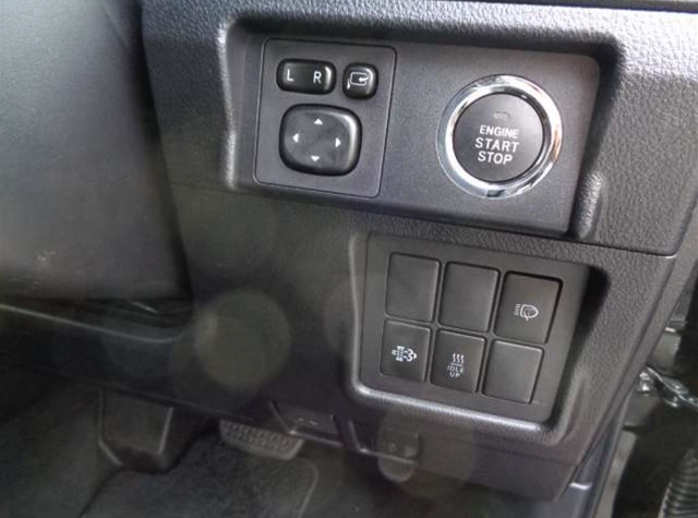 TOYOTA LANDCRUISER PRADO 2017