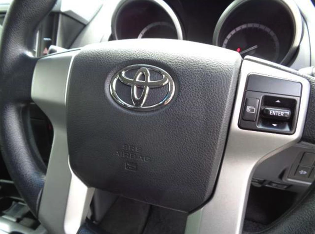TOYOTA LANDCRUISER PRADO 2017