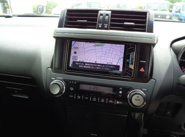 TOYOTA LANDCRUISER PRADO 2017