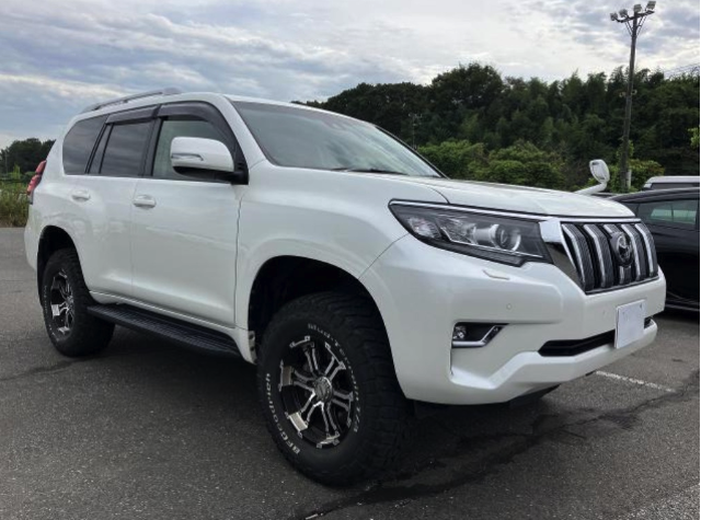 TOYOTA LANDCRUISER PRADO 2018