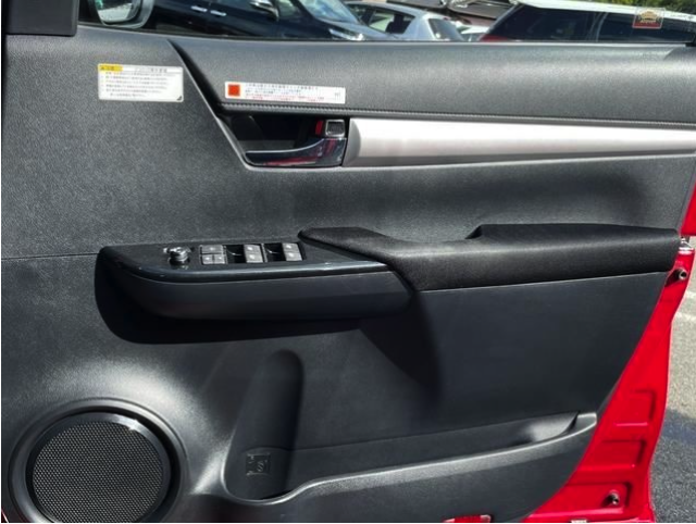TOYOTA HILUX 2018