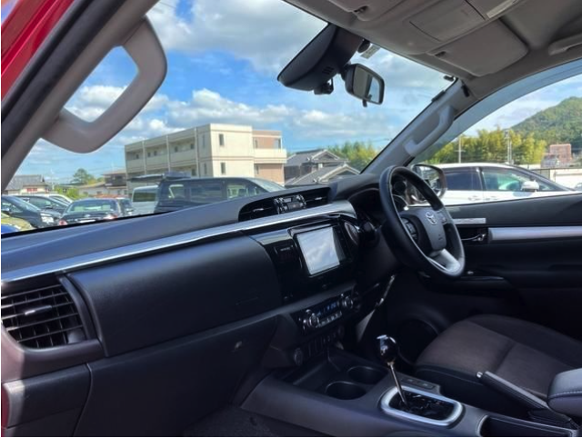 TOYOTA HILUX 2018