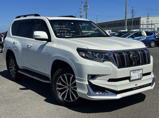 TOYOTA LANDCRUISER PRADO 2018