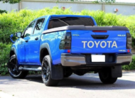 TOYOTA HILUX 2019