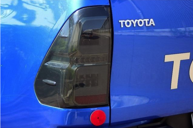 TOYOTA HILUX 2019