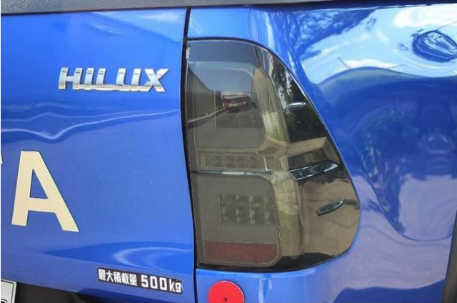 TOYOTA HILUX 2019