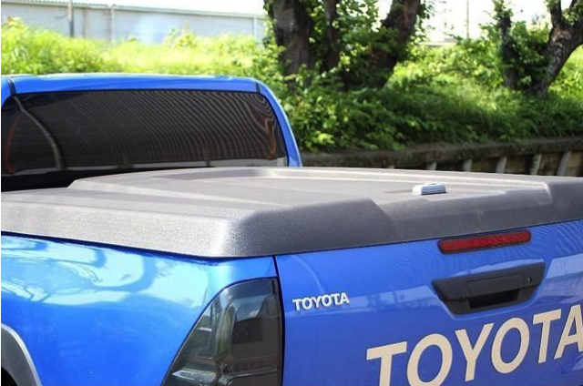 TOYOTA HILUX 2019