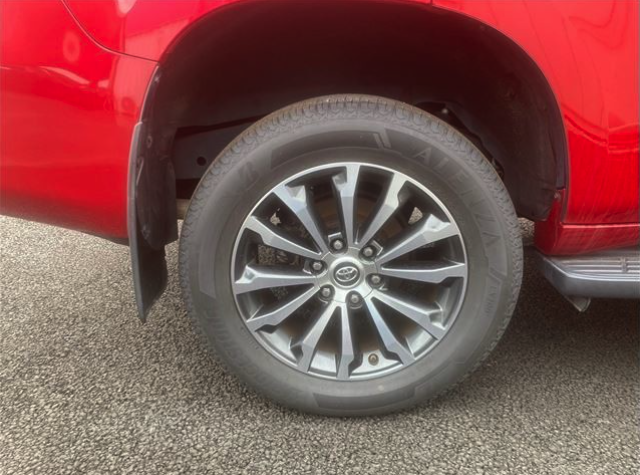 TOYOTA LANDCRUISER PRADO 2019