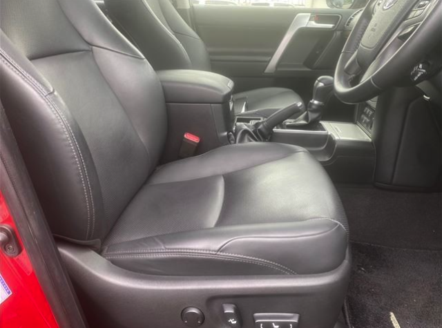 TOYOTA LANDCRUISER PRADO 2019
