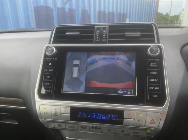 TOYOTA LANDCRUISER PRADO 2019