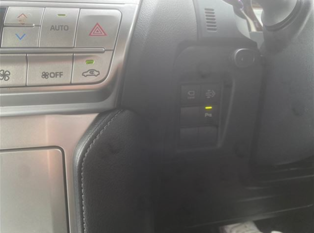 TOYOTA LANDCRUISER PRADO 2019