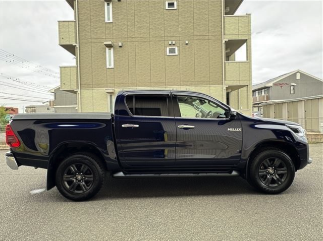 TOYOTA HILUX 2021