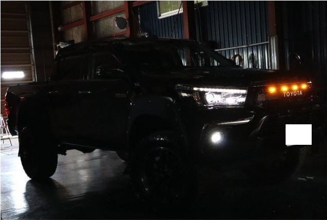 TOYOTA HILUX 2018