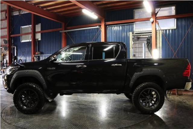 TOYOTA HILUX 2018