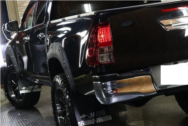TOYOTA HILUX 2018