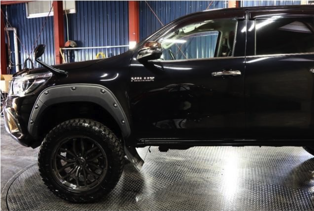 TOYOTA HILUX 2018