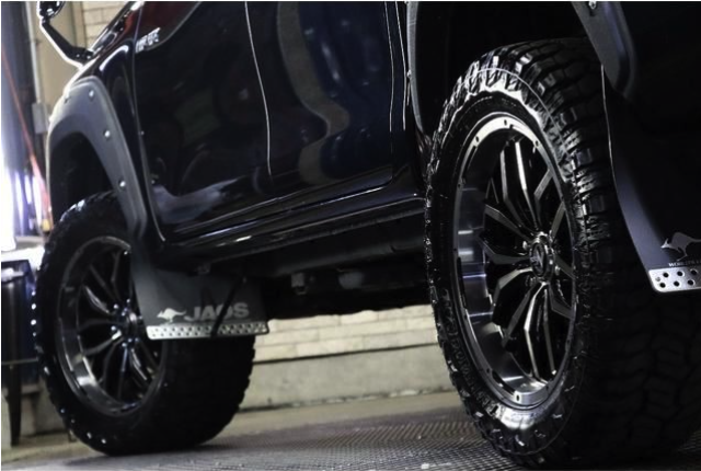 TOYOTA HILUX 2018