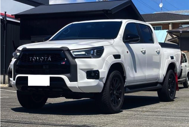 TOYOTA HILUX 2023 GR