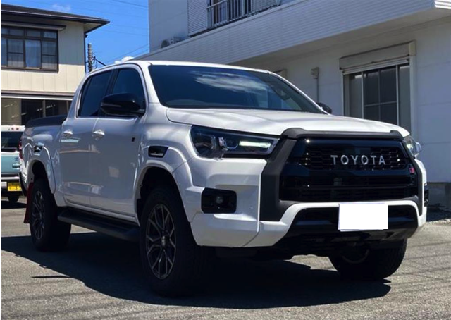 TOYOTA HILUX 2023 GR