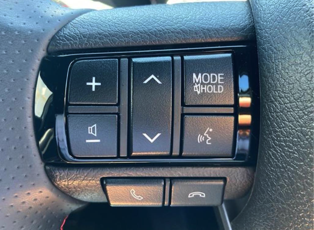 TOYOTA HILUX 2023 GR