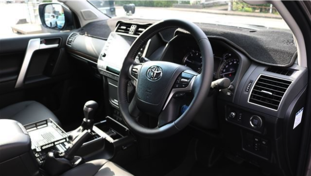TOYOTA LANDCRUISER PRADO 2023