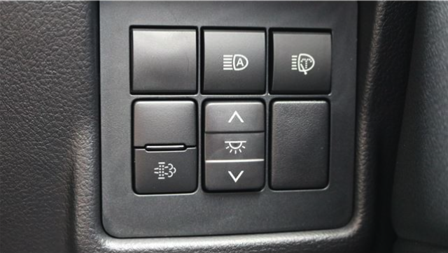 TOYOTA LANDCRUISER PRADO 2023