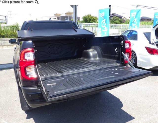 TOYOTA HILUX 2024 GR