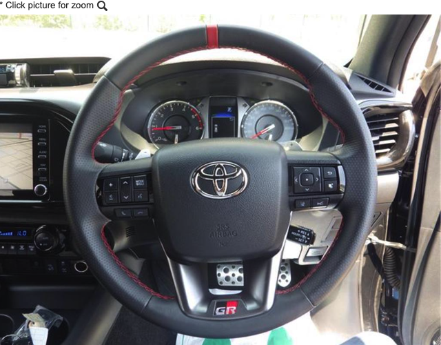 TOYOTA HILUX 2024 GR