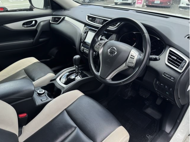 NISSAN X TRAIL 2016