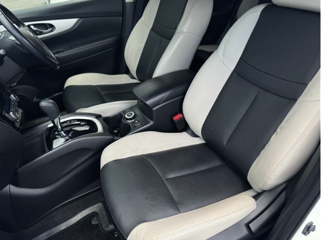 NISSAN X TRAIL 2016