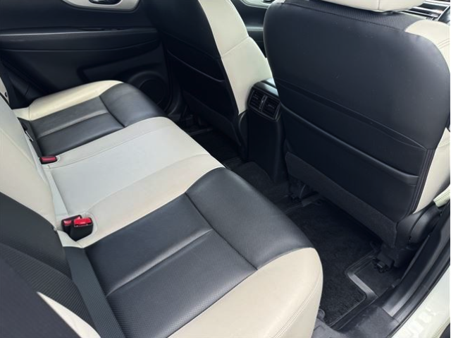 NISSAN X TRAIL 2016